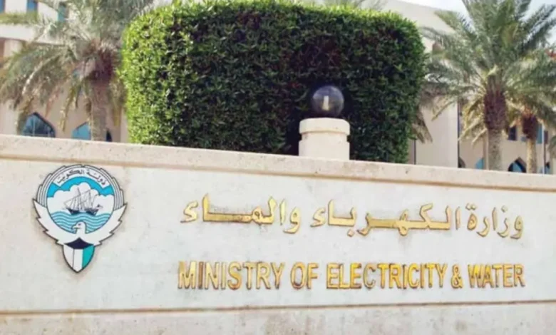 وزارة الكهرباء والماء تُصدر قرارًا إداريًا لتنظيم نظام النوبات