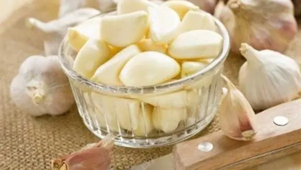 أفضل طريقة تخزين الثوم في الفريزر