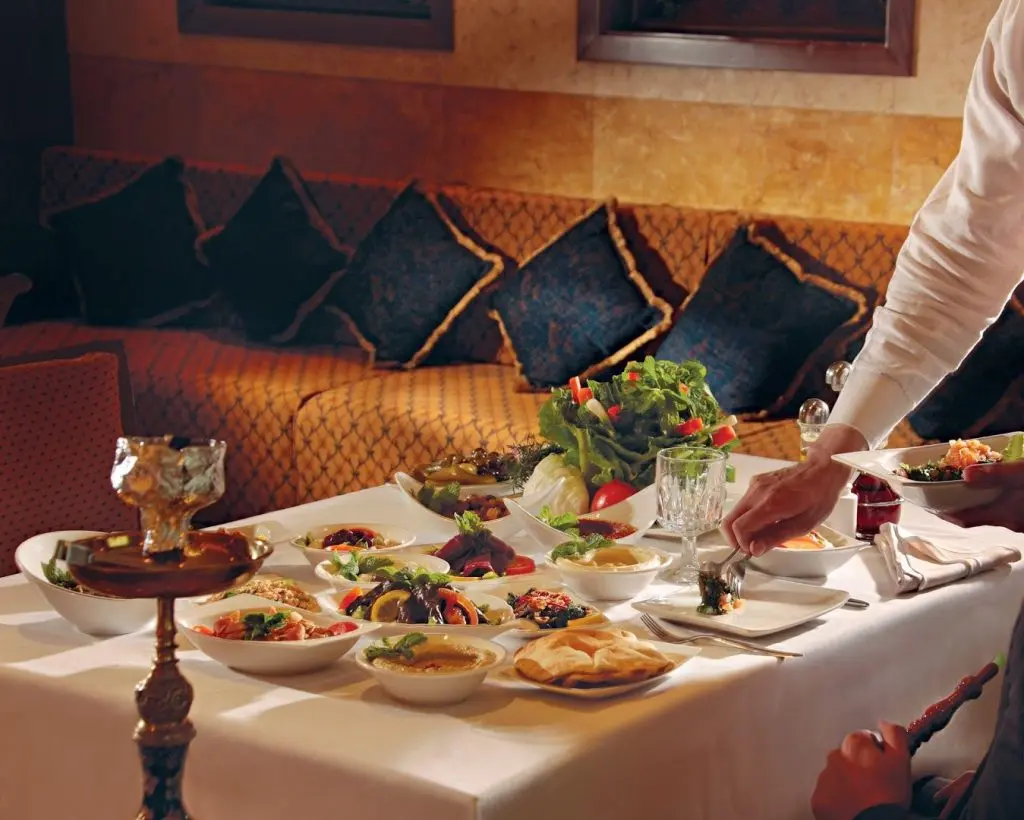 أفضل المطاعم العربية في العين